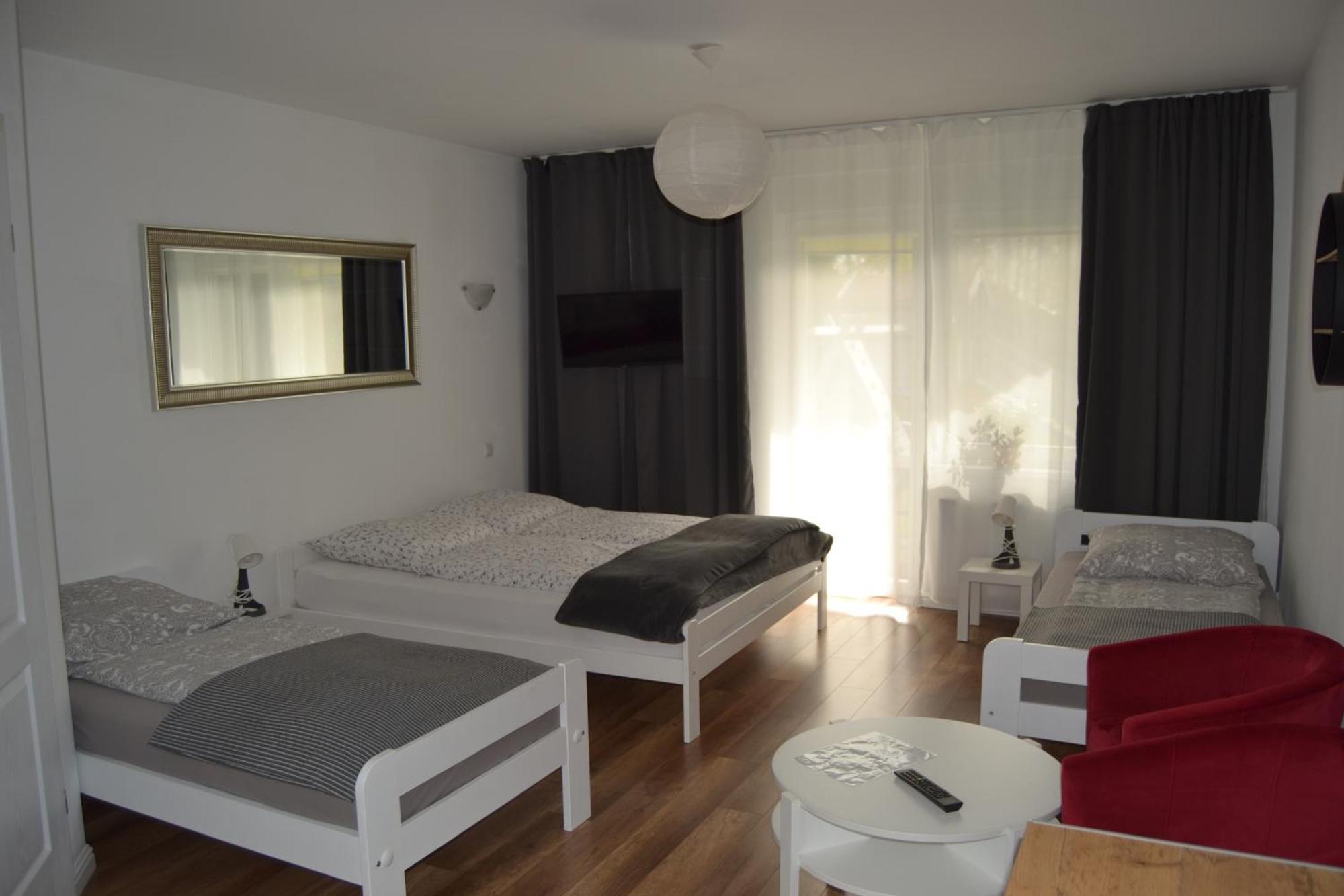 Dom Aurora - Pokoje 2, 3, 4 Osobowe Nad Morzem Dziwnówek Exterior foto